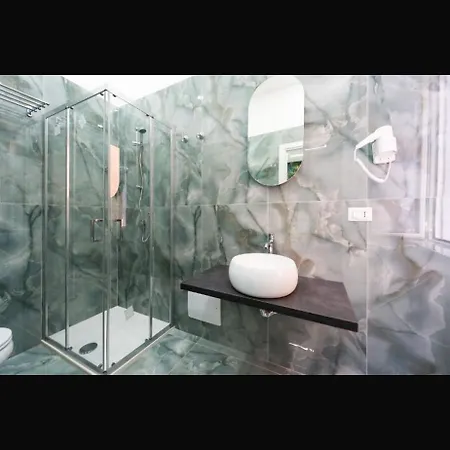 Alojamento de Acomodação e Pequeno-almoço Quartieri22 4*